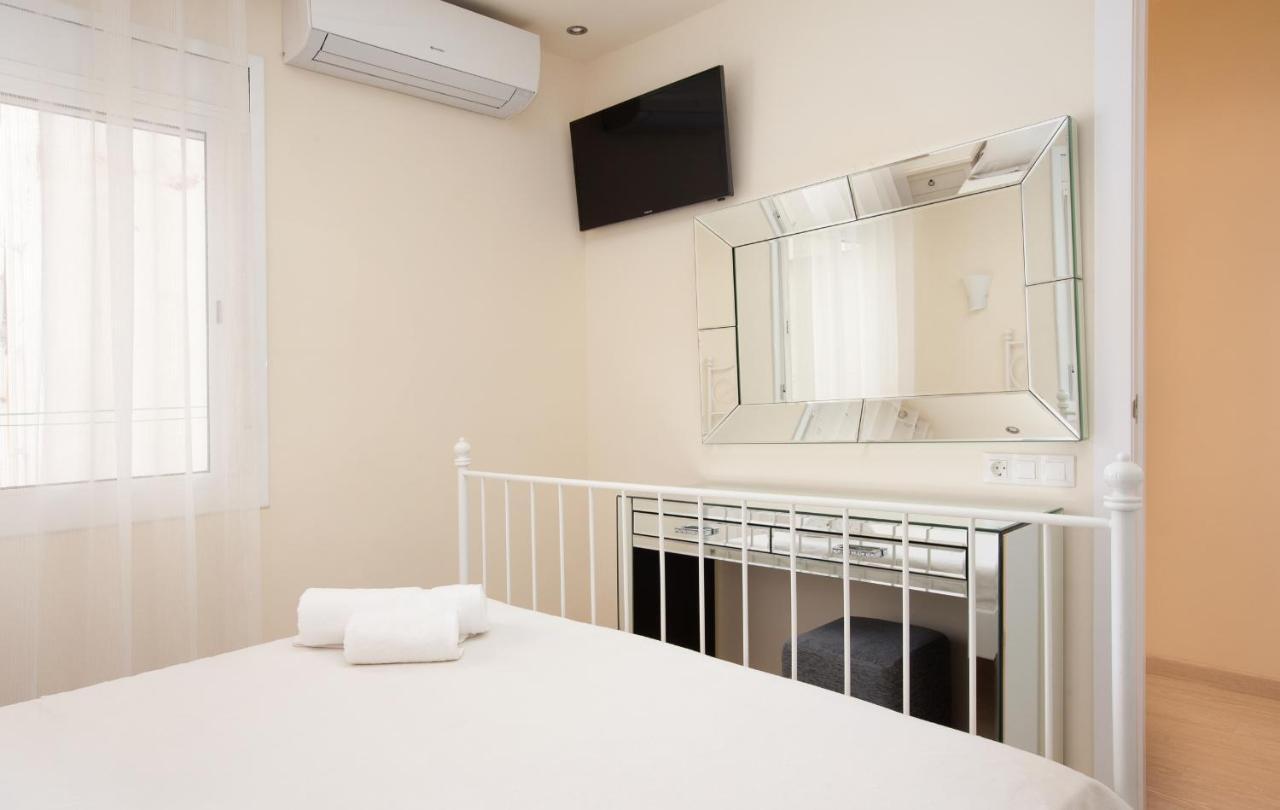 Barnapartments Rambla Cataluna Barselona Oda fotoğraf